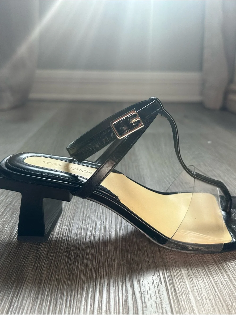Tory Burch chic tory